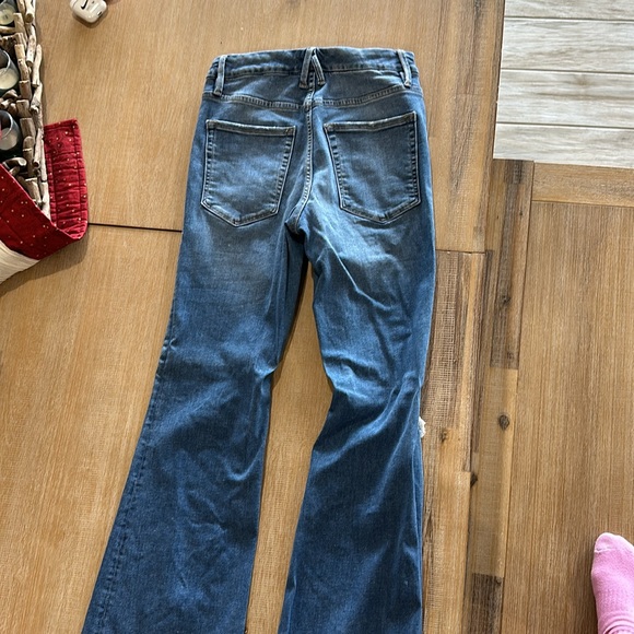 Good American Good Flare Ripped Split Hem Flare Jeans - size 4/27 - Picture 6 of 6